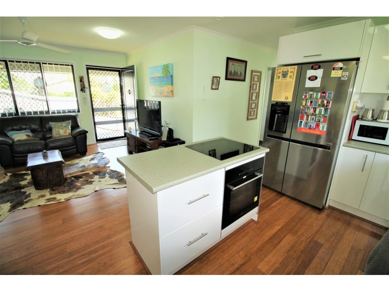 18 McCarthy Street, Hay Point QLD 4740