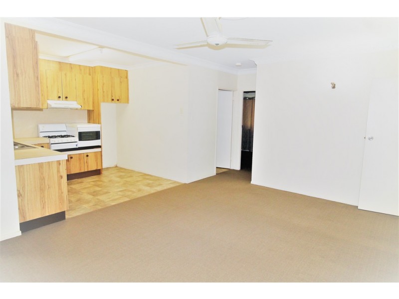 3/446 Bridge Road, West Mackay QLD 4740