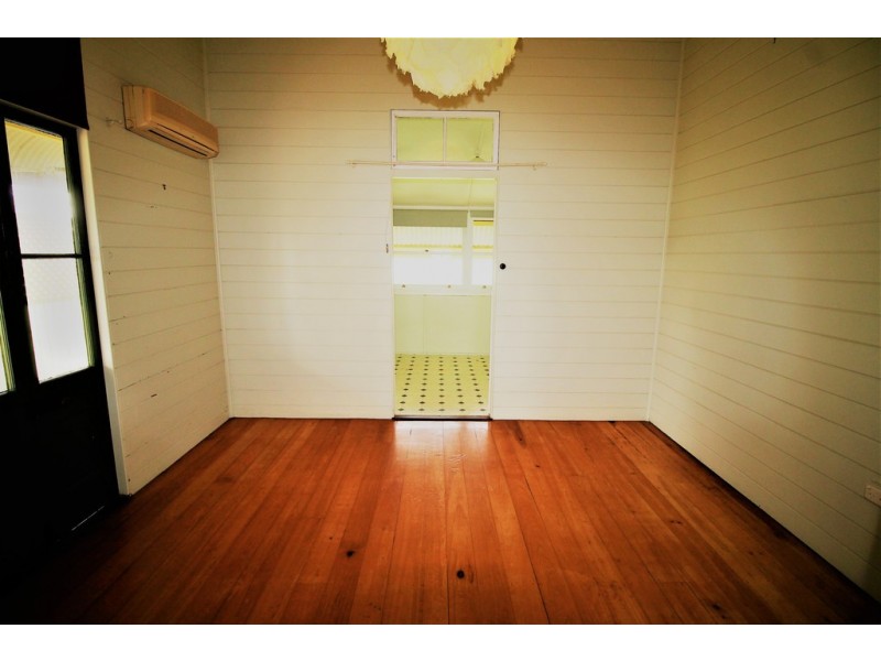 24687 Peak Downs Highway, Victoria Plains QLD 4751