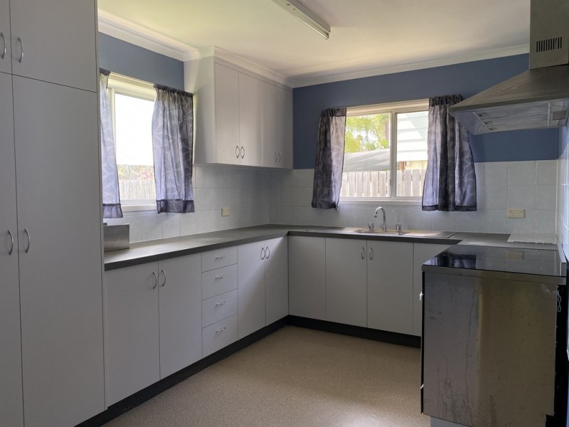 19 MAPLE DRIVE, Andergrove QLD 4740