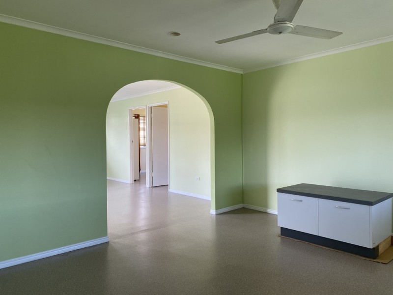 19 MAPLE DRIVE, Andergrove QLD 4740