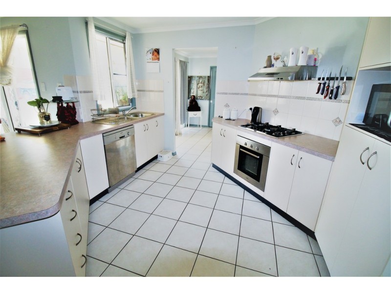 28 Audrena Street, Hay Point QLD 4740