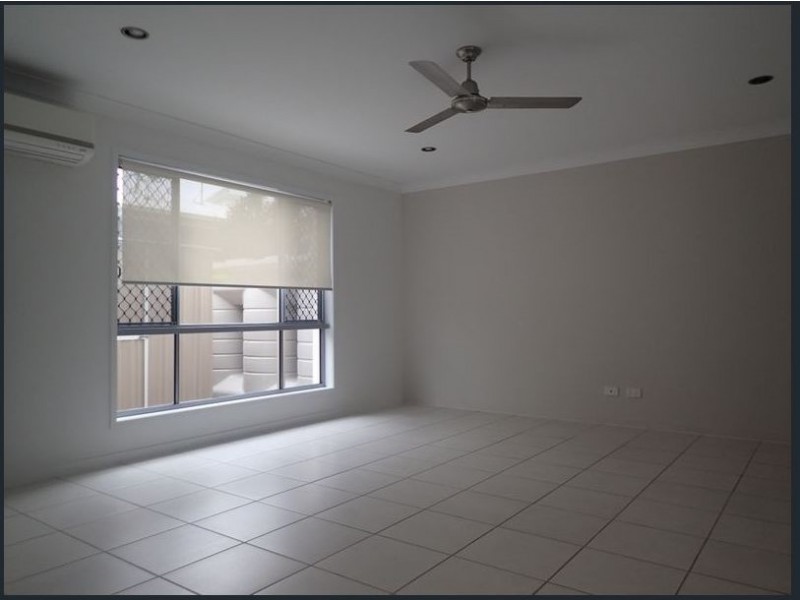 2/52 SCARBOROUGH CIRCUIT, Blacks Beach QLD 4740