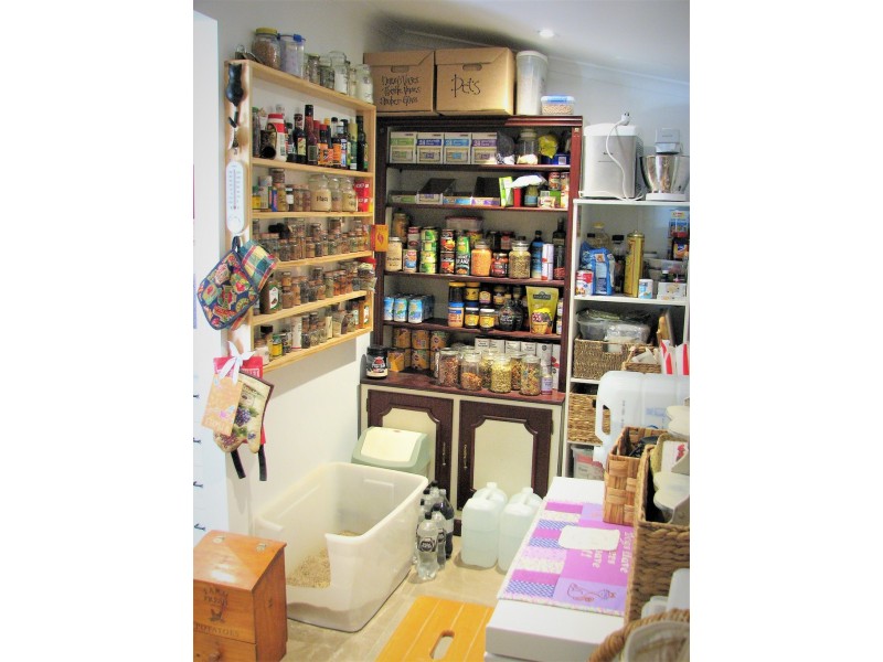 9 Kemmis Street, Eton QLD 4741