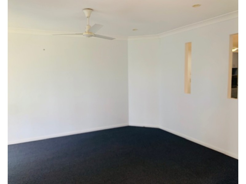 2 SCHNAPPER COURT, Andergrove QLD 4740
