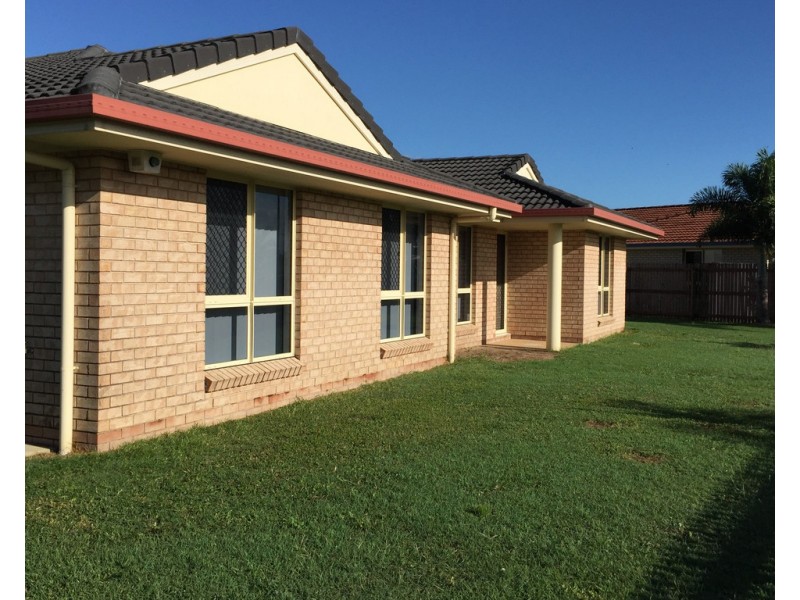 2 SCHNAPPER COURT, Andergrove QLD 4740