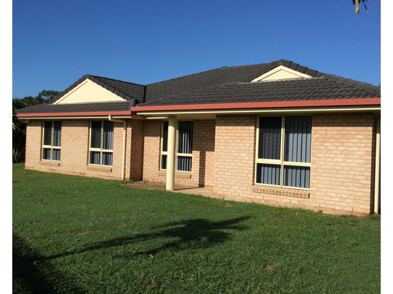 2 SCHNAPPER COURT, Andergrove QLD 4740