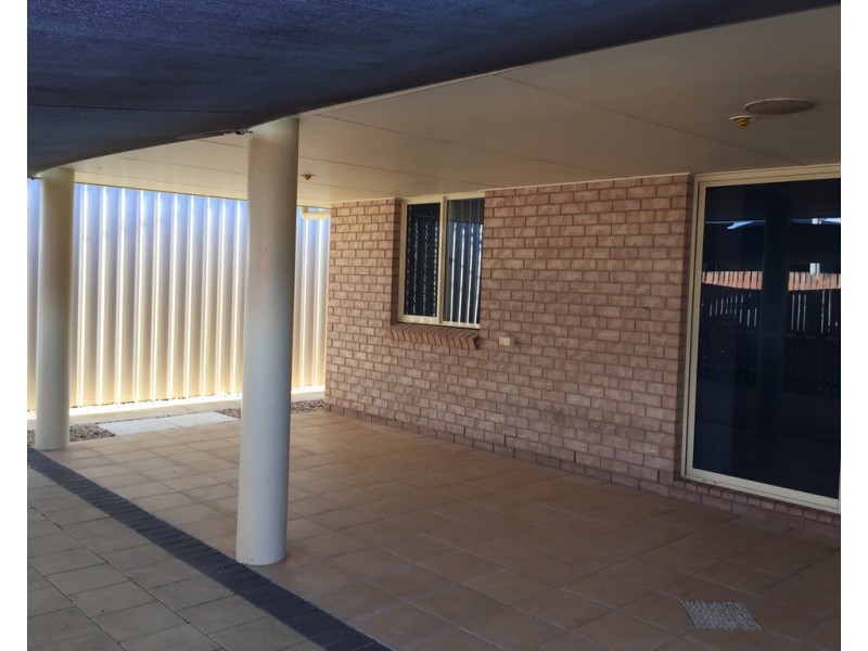 2 SCHNAPPER COURT, Andergrove QLD 4740