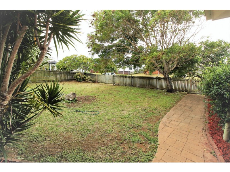 20 Audrena Street, Hay Point QLD 4740