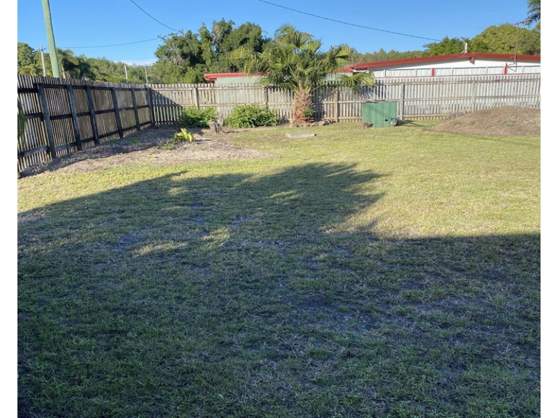 2B Teal Street, Slade Point QLD 4740