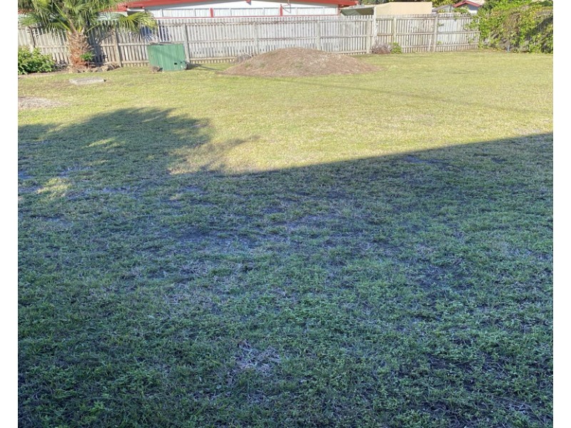 2B Teal Street, Slade Point QLD 4740