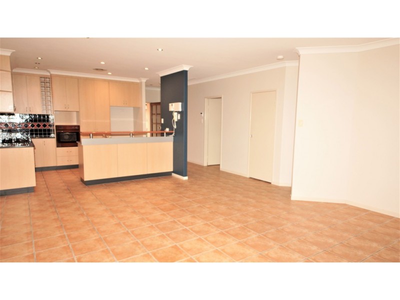 4/187 ALFRED STREET, Mackay QLD 4740