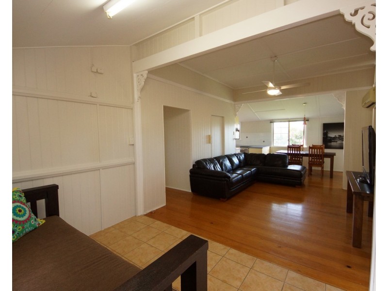 11 Sneyd Street, West Mackay QLD 4740