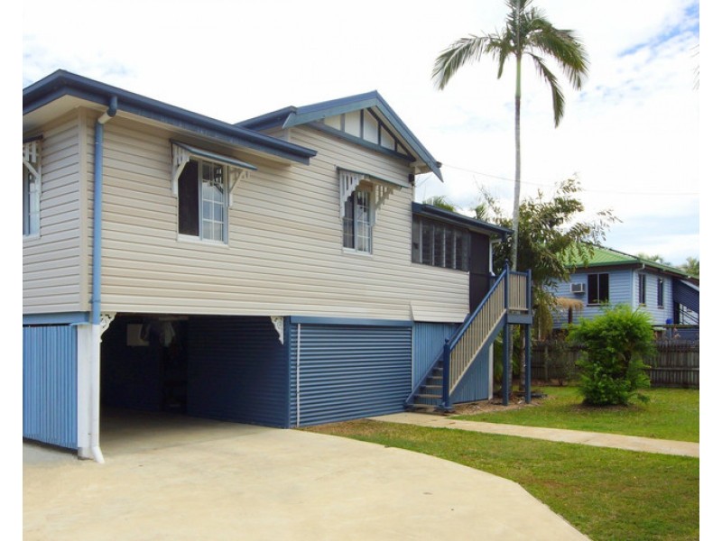 11 Sneyd Street, West Mackay QLD 4740