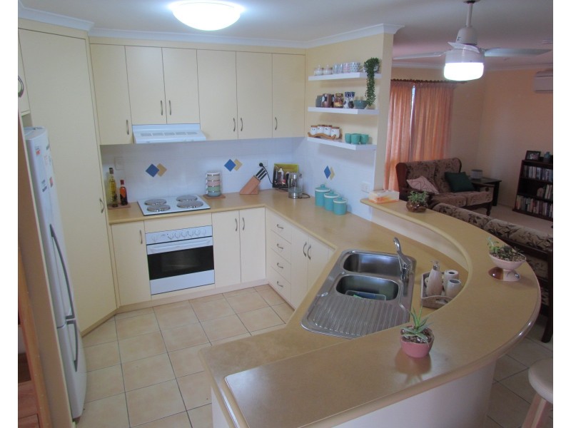 4 Fantome Court, Rural View QLD 4740