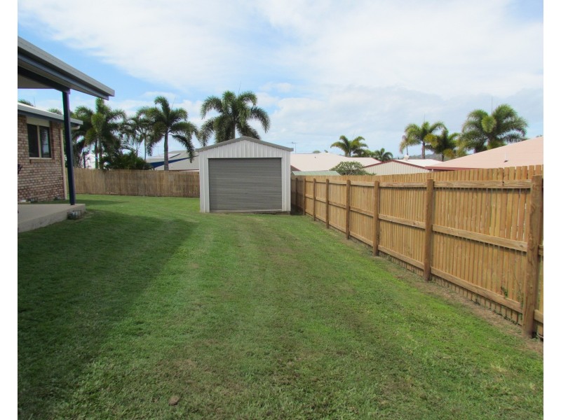 4 Fantome Court, Rural View QLD 4740