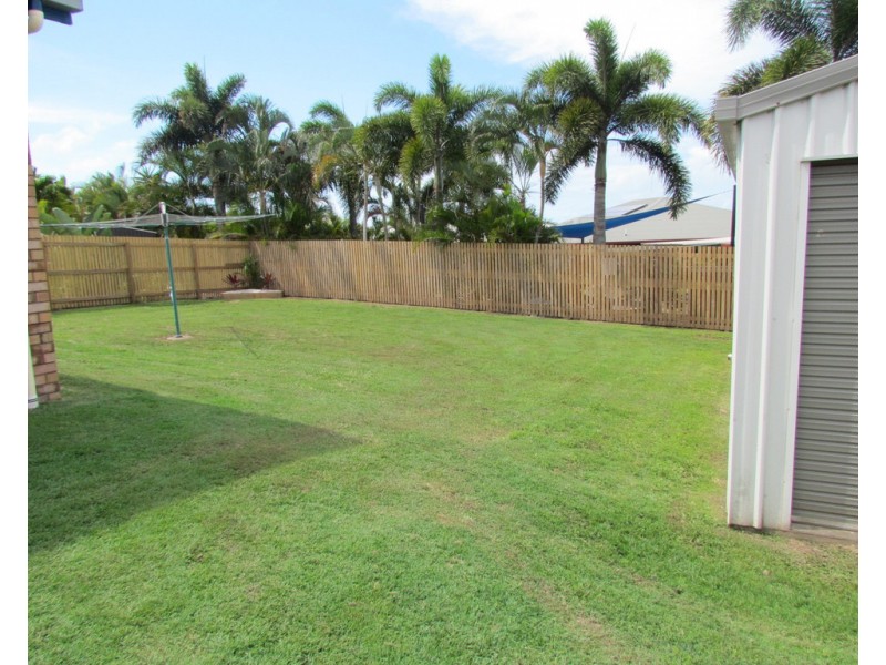 4 Fantome Court, Rural View QLD 4740
