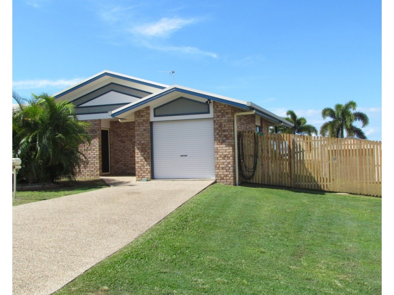 4 Fantome Court, Rural View QLD 4740