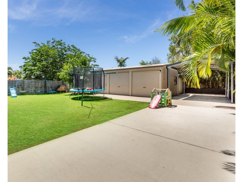 134 Blacks Beach Road, Eimeo QLD 4740