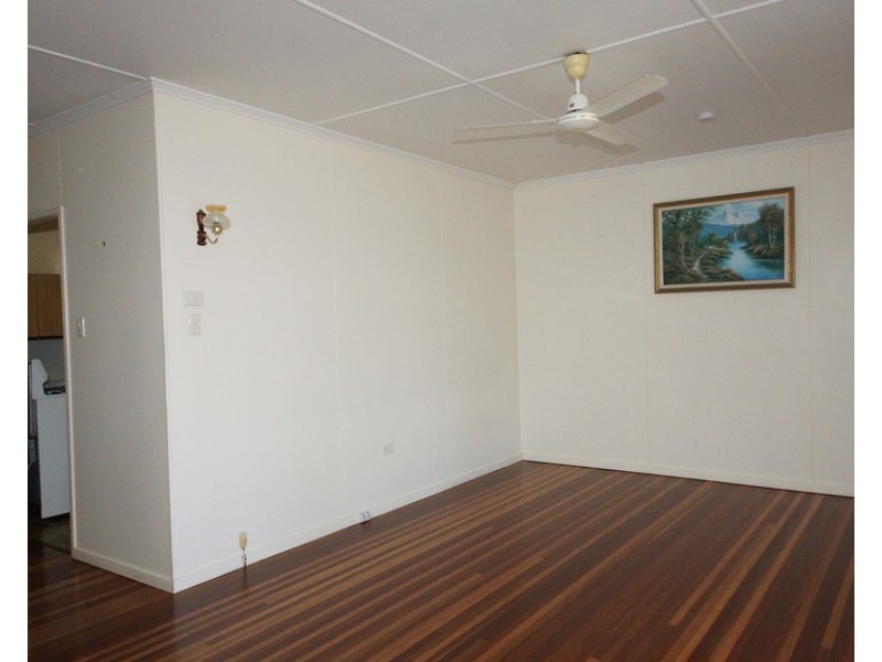 21 Mogford Street, West Mackay QLD 4740