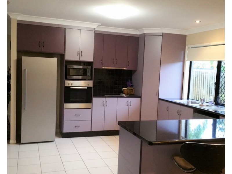 61 Wheeler Drive, Glenella QLD 4740