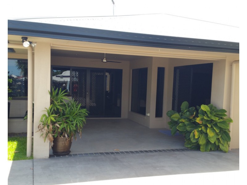 61 Wheeler Drive, Glenella QLD 4740