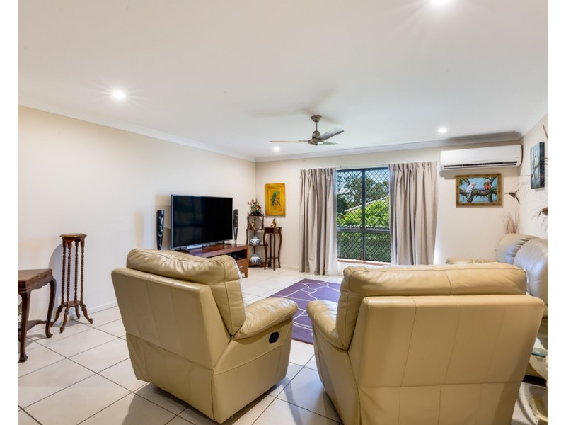 7 Kinghorn Street, Eimeo QLD 4740