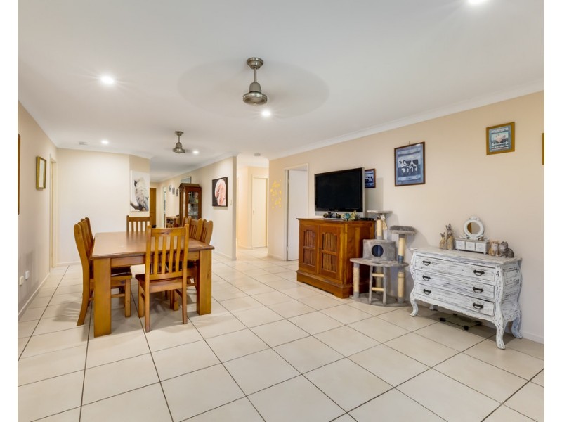 7 Kinghorn Street, Eimeo QLD 4740