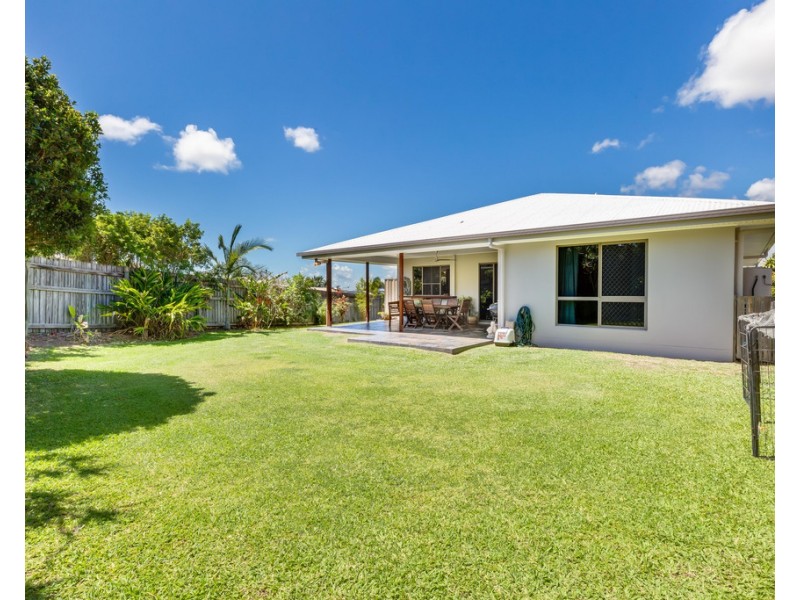 7 Kinghorn Street, Eimeo QLD 4740