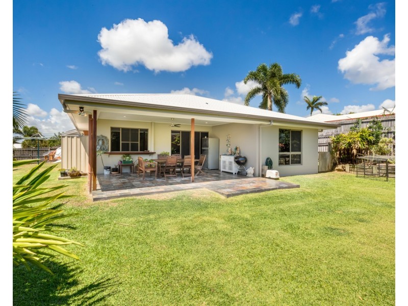 7 Kinghorn Street, Eimeo QLD 4740