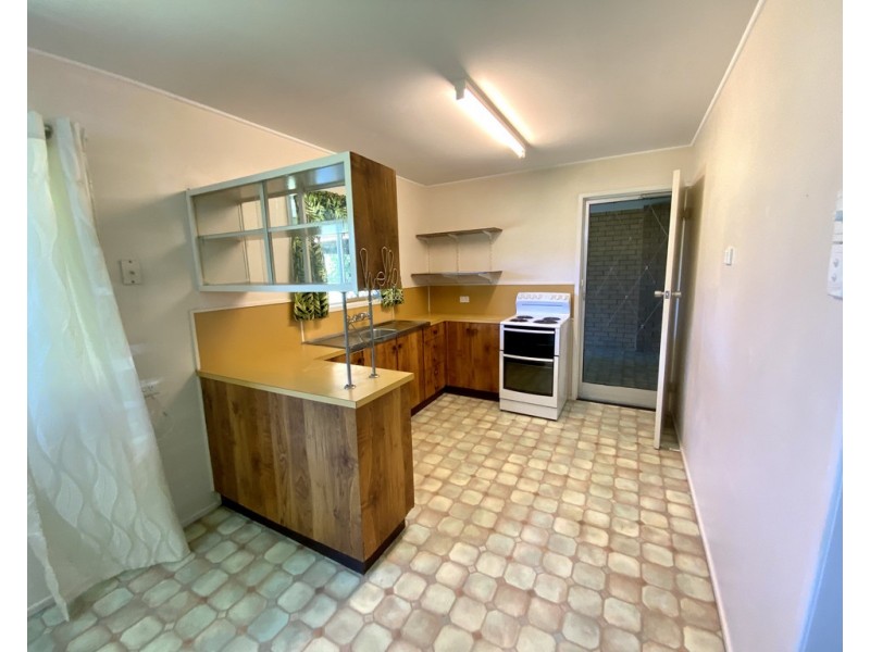 18 Arthur Street, Mount Pleasant QLD 4740