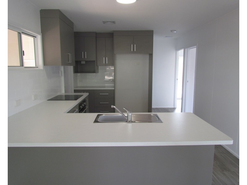 10 Coral Drive, Blacks Beach QLD 4740