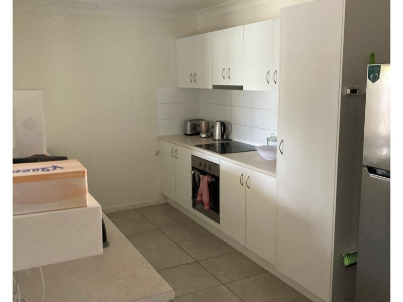 17 Williamtown Court, Rural View QLD 4740