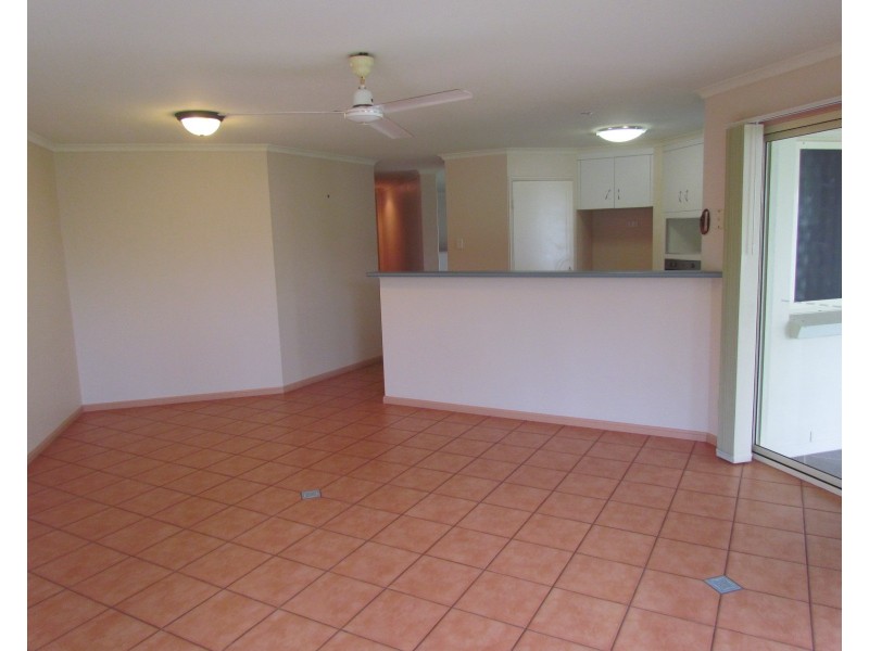 35 Kidston Avenue, Rural View QLD 4740