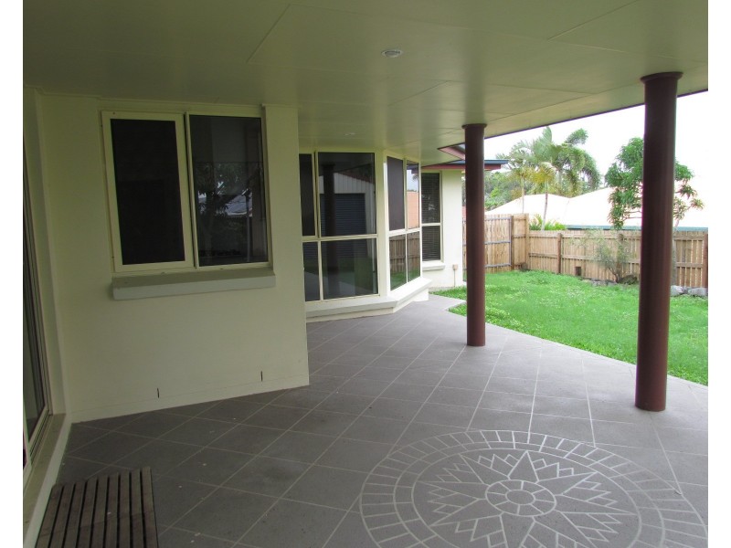 35 Kidston Avenue, Rural View QLD 4740