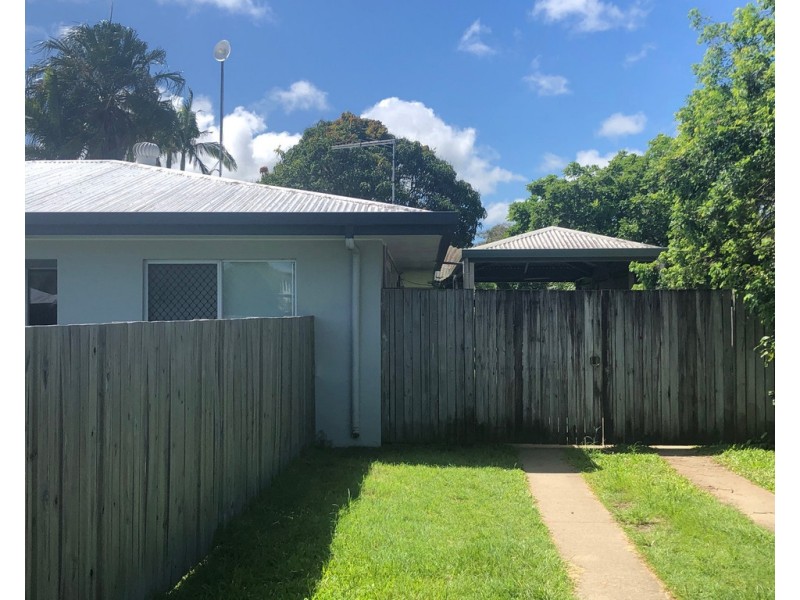 5 Mansfield Drive, Beaconsfield QLD 4740