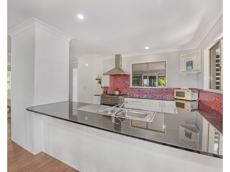 564 Miran Khan Drive, Freshwater Point QLD 4737