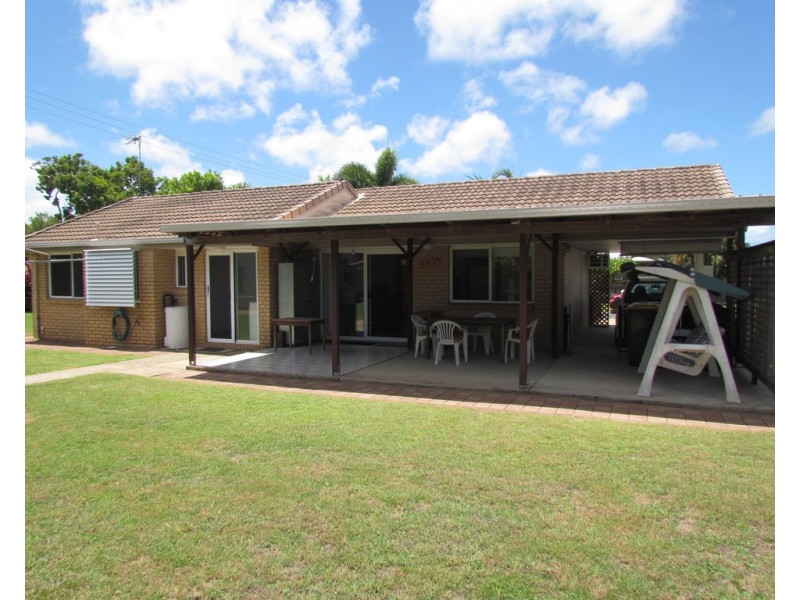 2 John Court, Andergrove QLD 4740