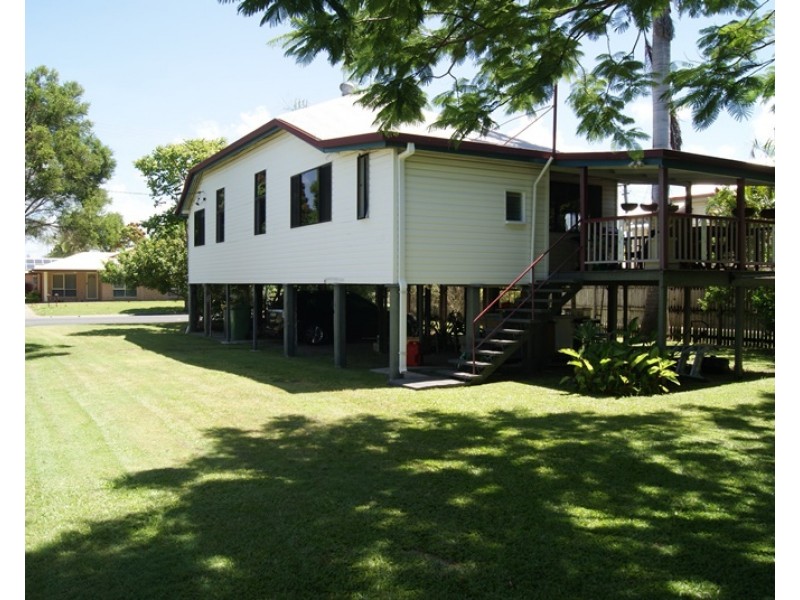 62 William Street, South Mackay QLD 4740