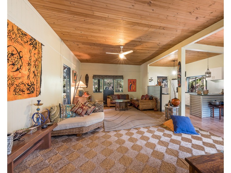 500 Gorge Road, Finch Hatton QLD 4756