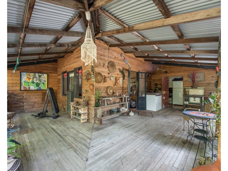 500 Gorge Road, Finch Hatton QLD 4756