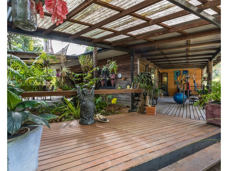 500 Gorge Road, Finch Hatton QLD 4756