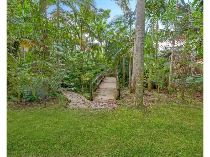 96 Waverley Street, Bucasia QLD 4750