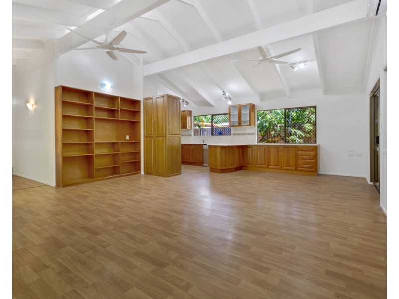 96 Waverley Street, Bucasia QLD 4750