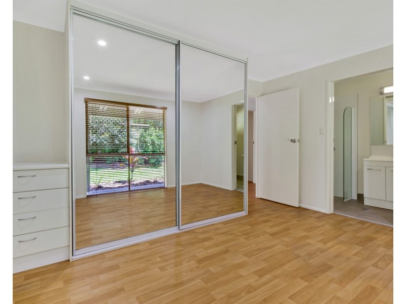 96 Waverley Street, Bucasia QLD 4750