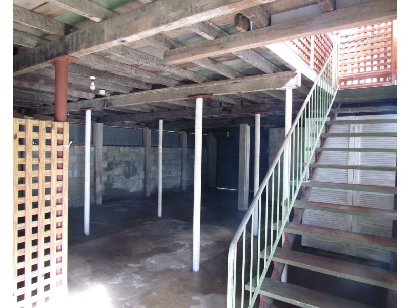 32 Denman Avenue, Shoal Point QLD 4750