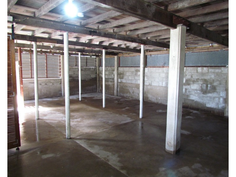 32 Denman Avenue, Shoal Point QLD 4750