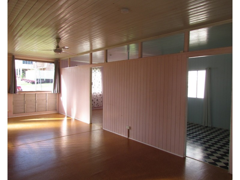 32 Denman Avenue, Shoal Point QLD 4750