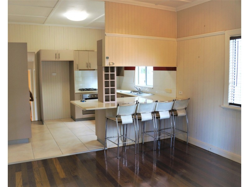 4 Knobel Street, North Mackay QLD 4740