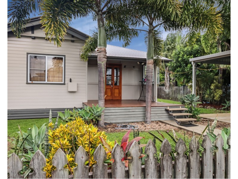 4 Knobel Street, North Mackay QLD 4740